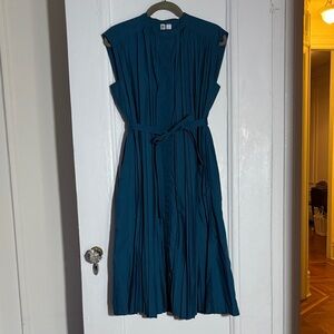 UNIQLO U TEAL WOMENS DRESS MEDIUM